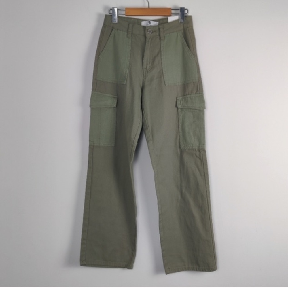 FLYING ANGEL Women's Khaki Cargo Pants Size 1/25